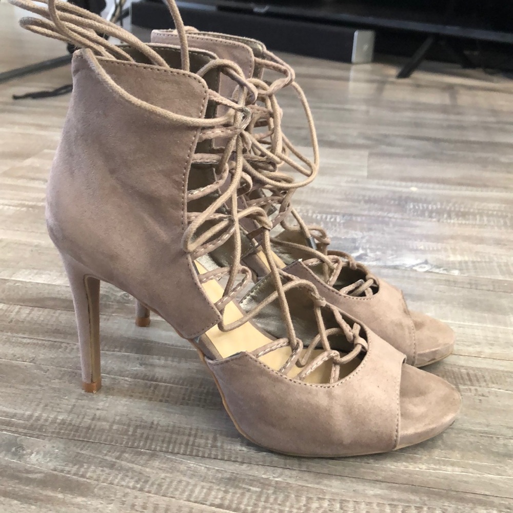 Grey/tan heels